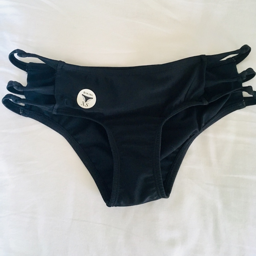 Aeropostale XS Black Bikini Bottoms